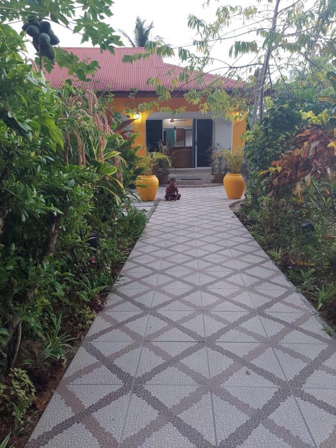 Chez Mera Self Catering La Digue  Extérieur photo